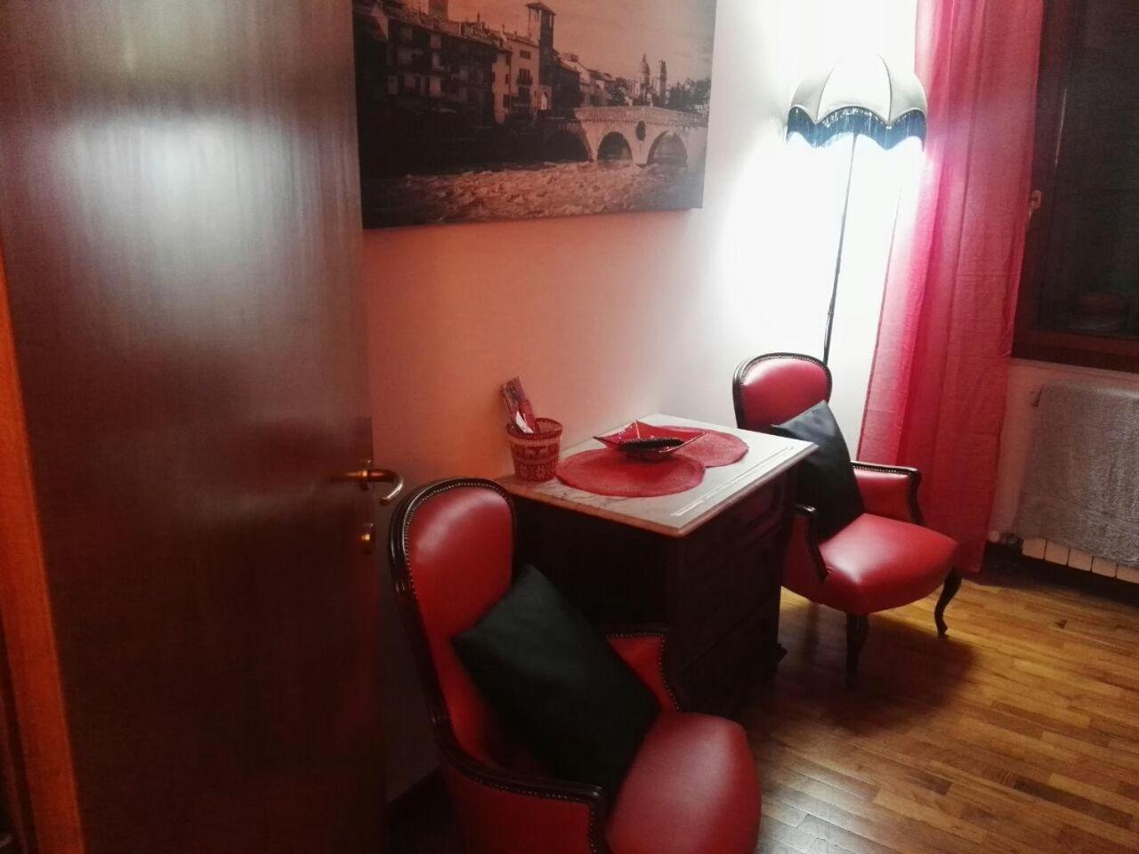 Suite Al Vecchio Castello - Verona — Photos 3